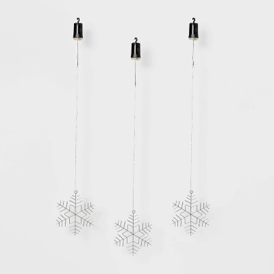 3pk Battery Operated LED Hanging Metal Snowflake Christmas Lights - Wondershop™: Indoor/Outdoor Use With Timer 5 3pk Battery Operated LED Hanging Metal Snowflake Christmas Lights - Wondershop™: Indoor/Outdoor Use With Timer - Image 3