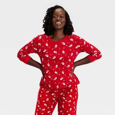 Women's Santa Print Ribbed Long Sleeve Holiday Matching Family Pajama Shirt - Wondershop™ Red 6 Women's Santa Print Ribbed Long Sleeve Holiday Matching Family Pajama Shirt - Wondershop™ Red - Image 4