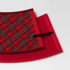 25'' Christmas Roll Up Plaid Tree Collar Red/Green - Wondershop™ 8 25'' Christmas Roll Up Plaid Tree Collar Red/Green - Wondershop™ -Wondershop Sales GUEST 8319b39c 89c5 4886 9246 4656ad4a787a