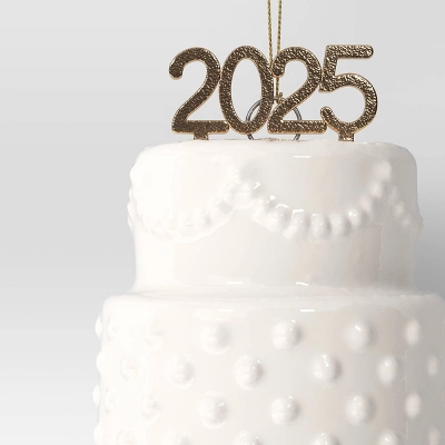 Christmas Ceramic Wedding Cake Ornament - Wondershop™ 4 Christmas Ceramic Wedding Cake Ornament - Wondershop™ - Image 2